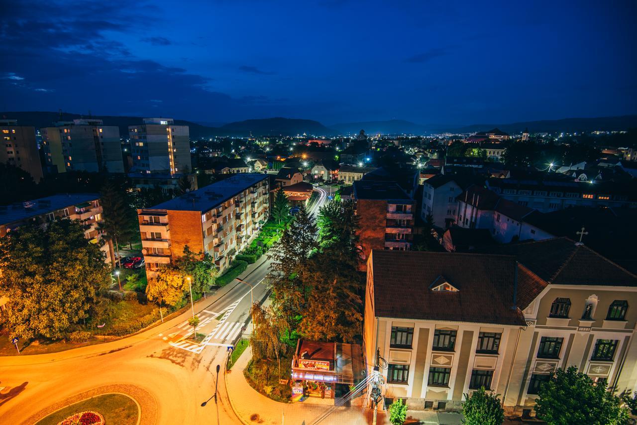 Kuekuello - Tarnava 3*